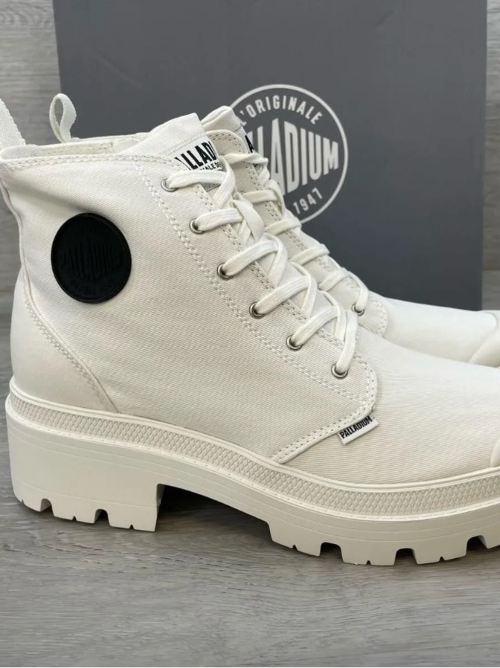 Palladium Off-White Canvas Lug-Sole Boots